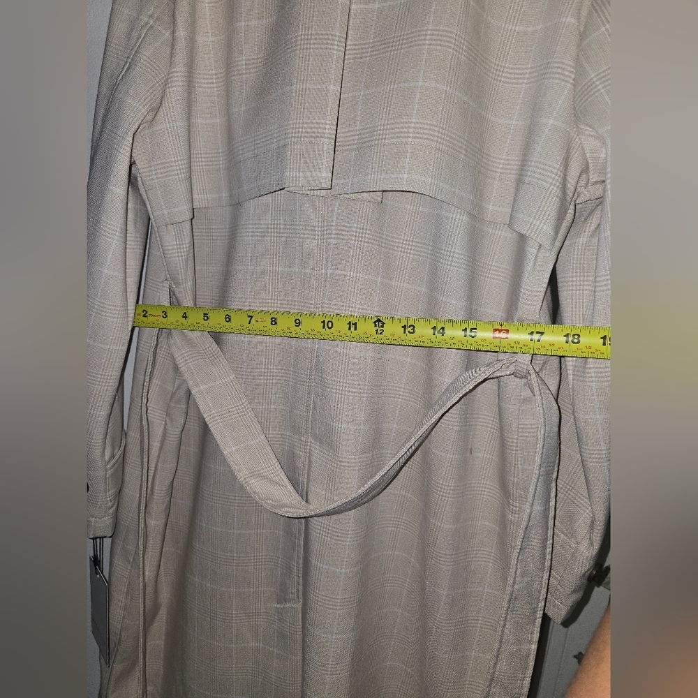 bagatelle Beige Plaid Double-Breasted Trench Coat - Picture 13 of 17